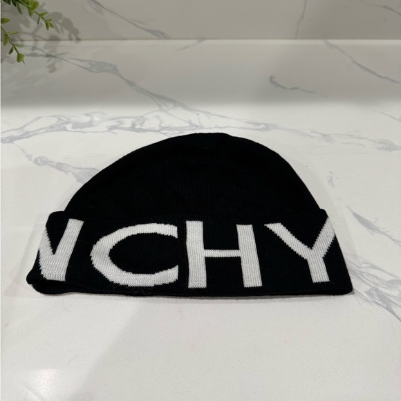 SOLD-Perfect Givenchy Beanie 🤍🖤🥰 - Picture 3 of 4
